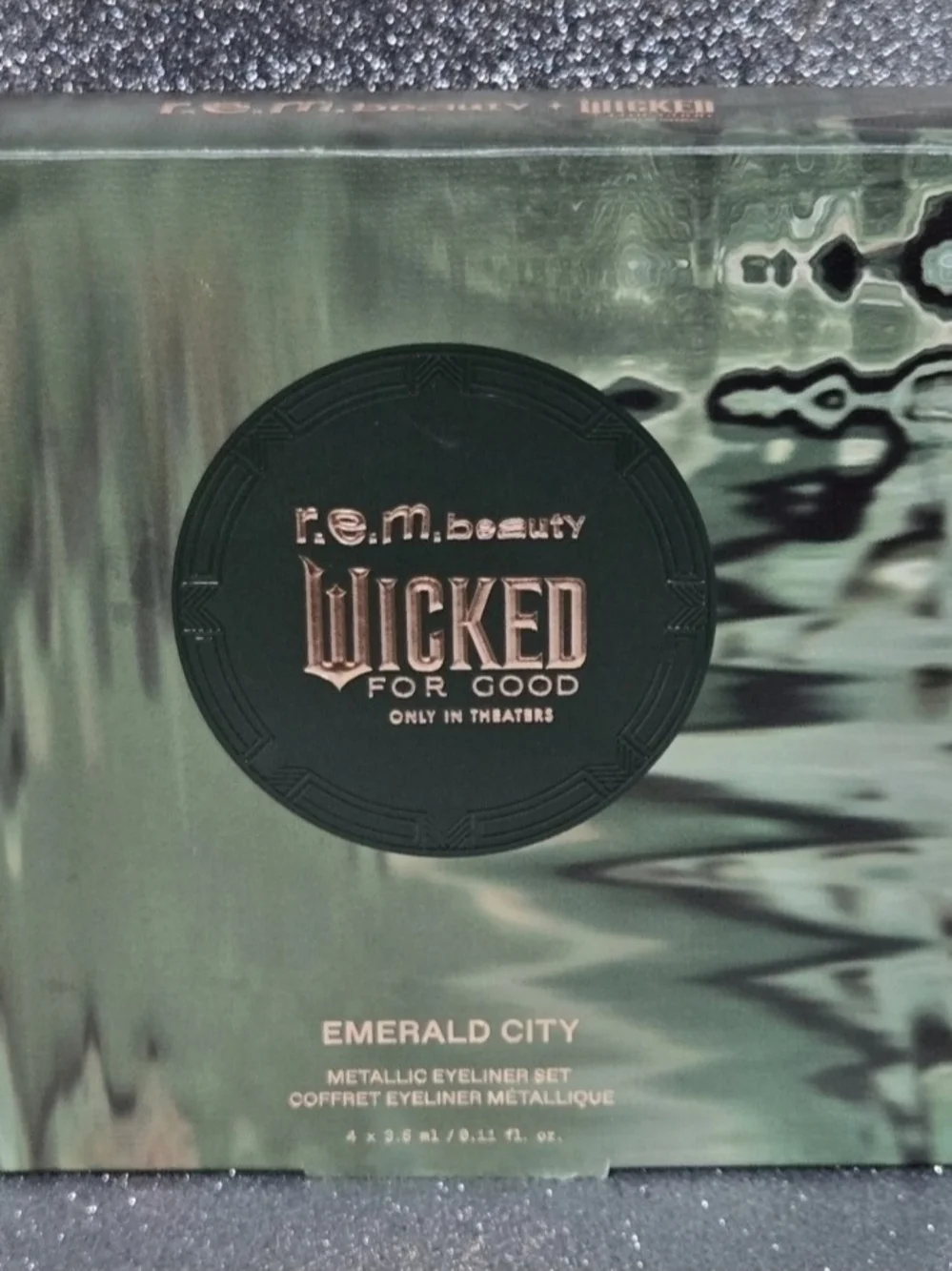 r.e.m. beauty x Wicked Ozian Forest Bundle Limited Edition New in Box
